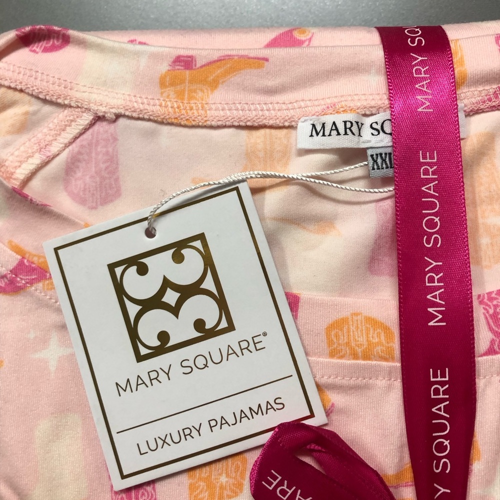 Mary Square Luxury Boutique Pajama Set, Size 2X, New with Tags - Picture 2 of 3